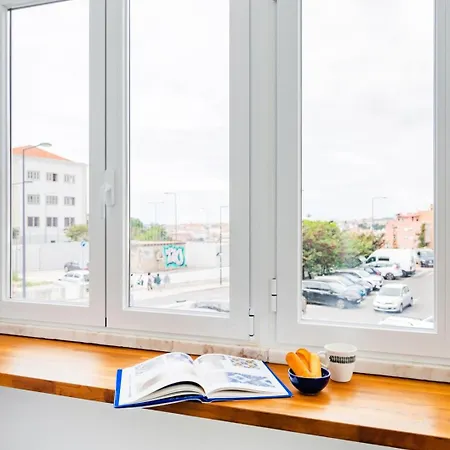 Graca's Urban Elegance